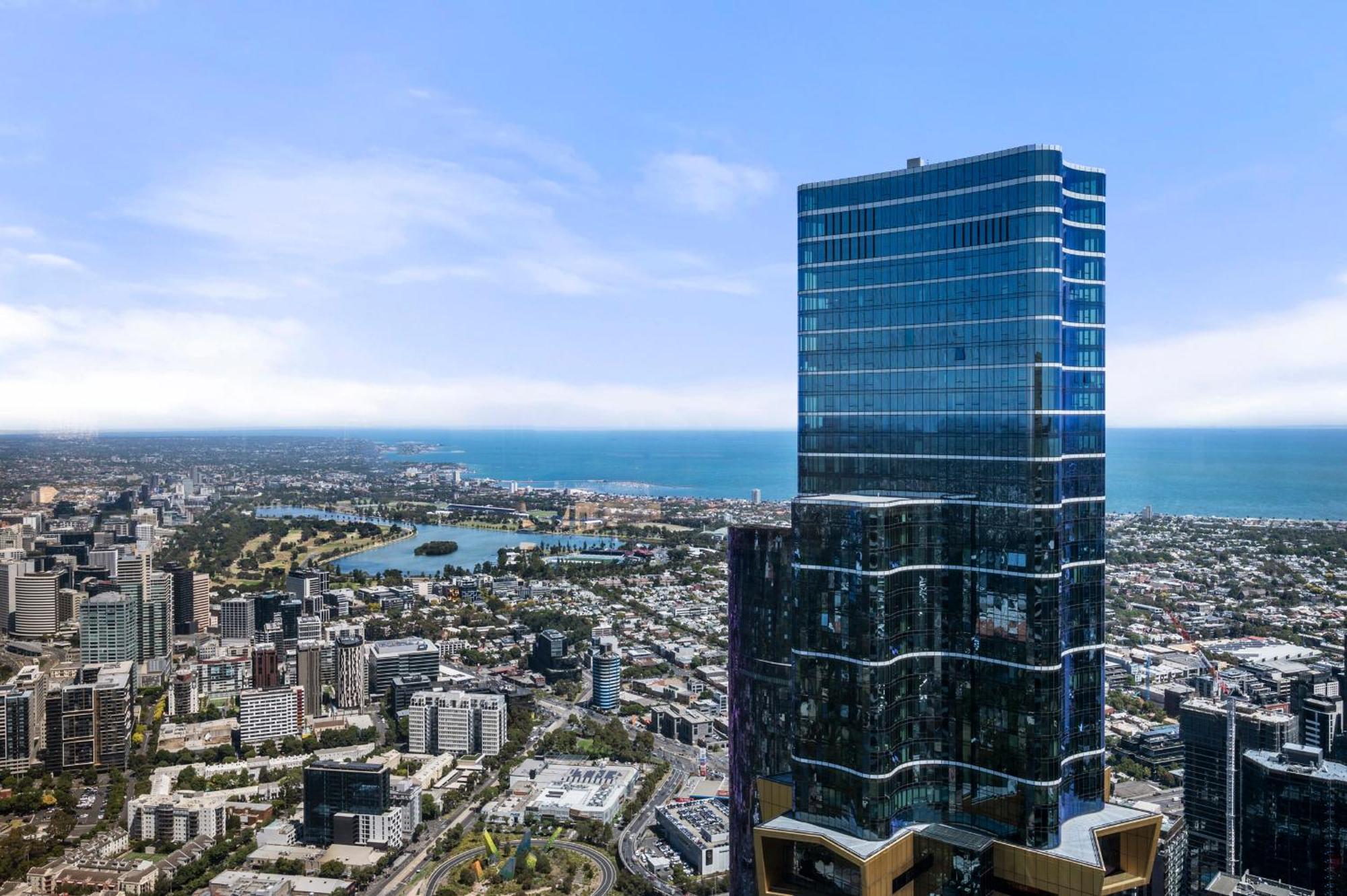 Luxurious Entire Floor Penthouse At Eureka Tower Melbourne