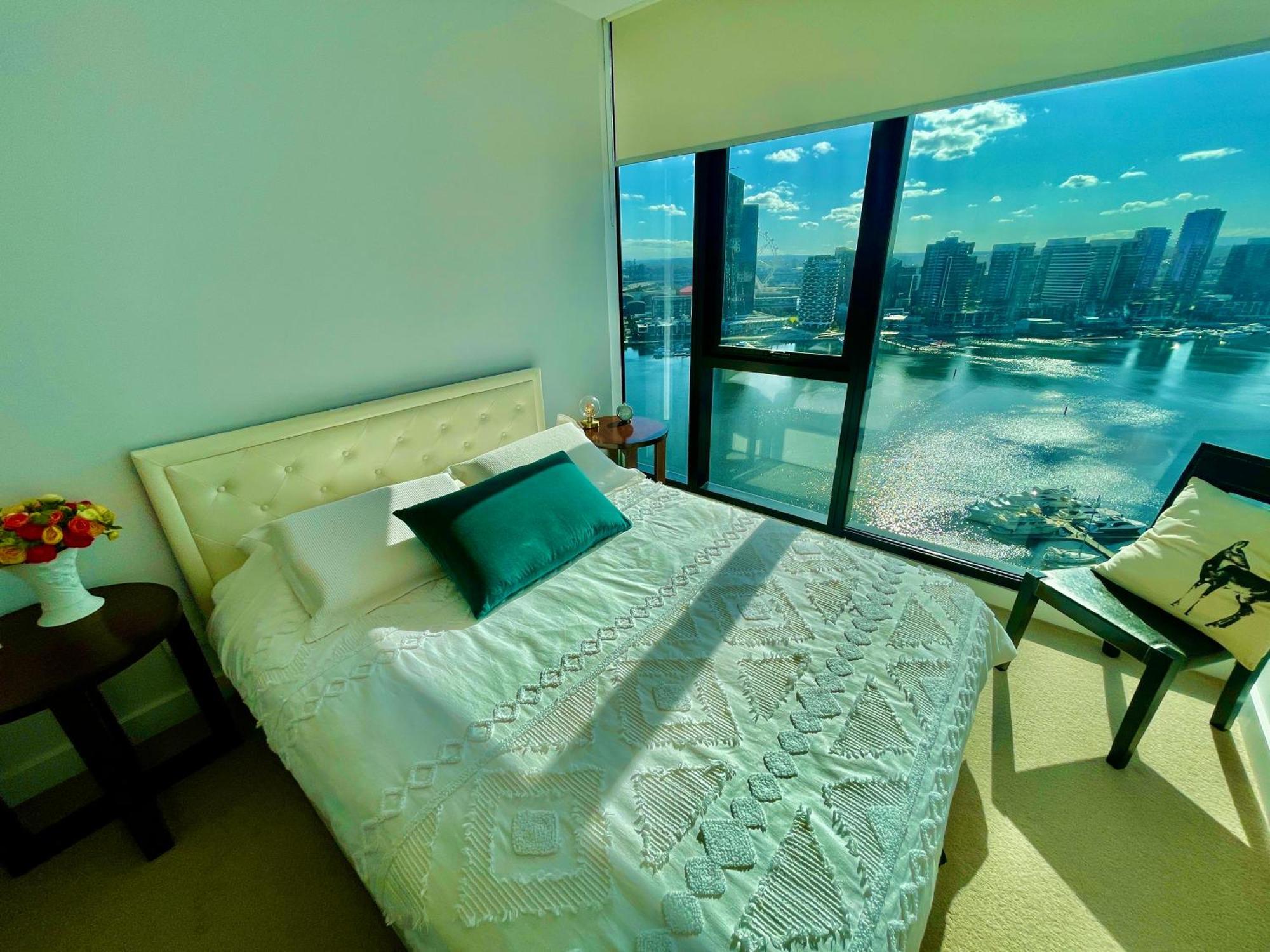 Yarra Accommodation-private Apartments-collins Wharf Waterfront, Docklands