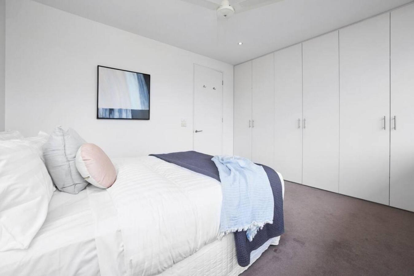 Lovely 2 Bedroom In Carlton Holiday home Melbourne