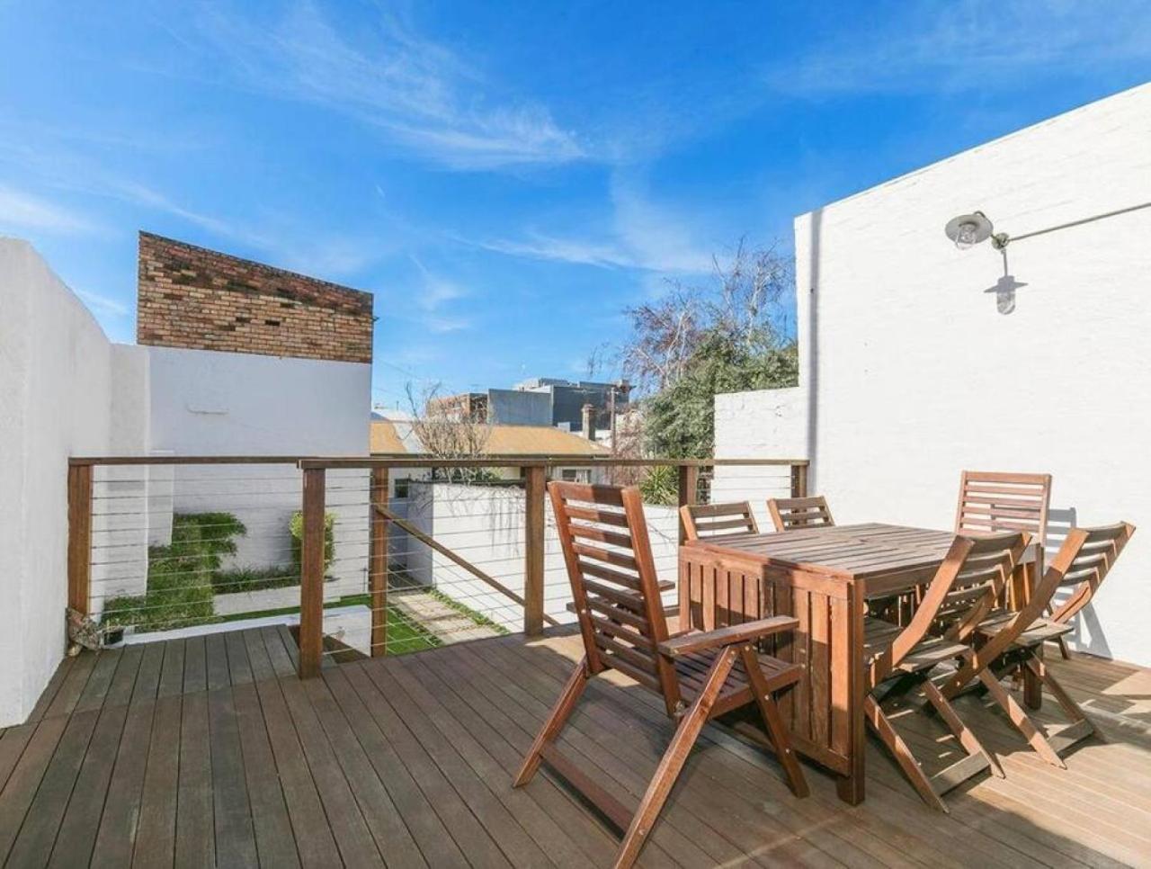 Holiday home Luxury On Lygon, Victorian Terrace Melbourne