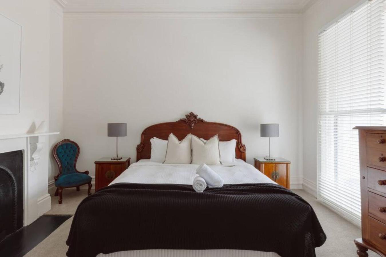 Luxury On Lygon, Victorian Terrace Holiday home *