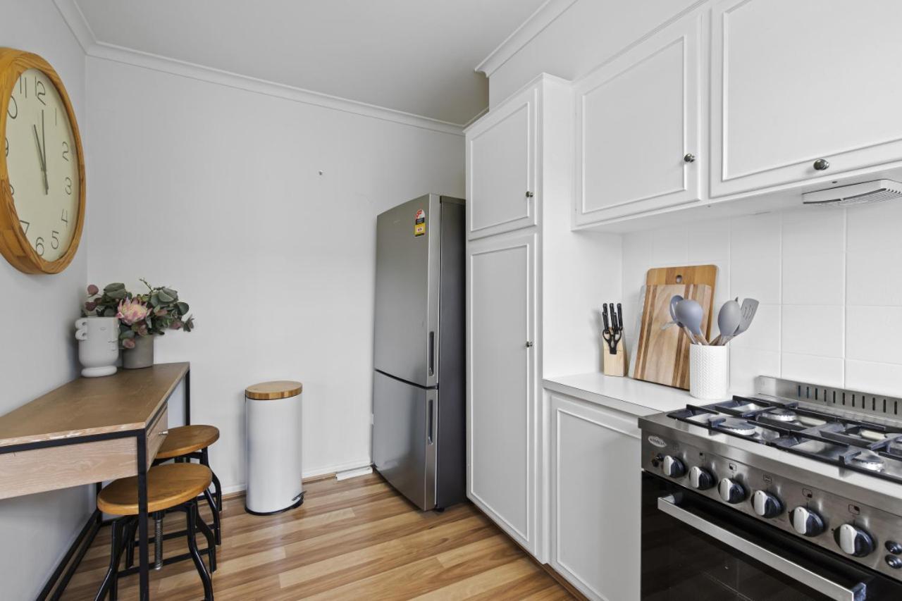 Apartment Charming 2 Bed In The Heart Of Camberwell Melbourne