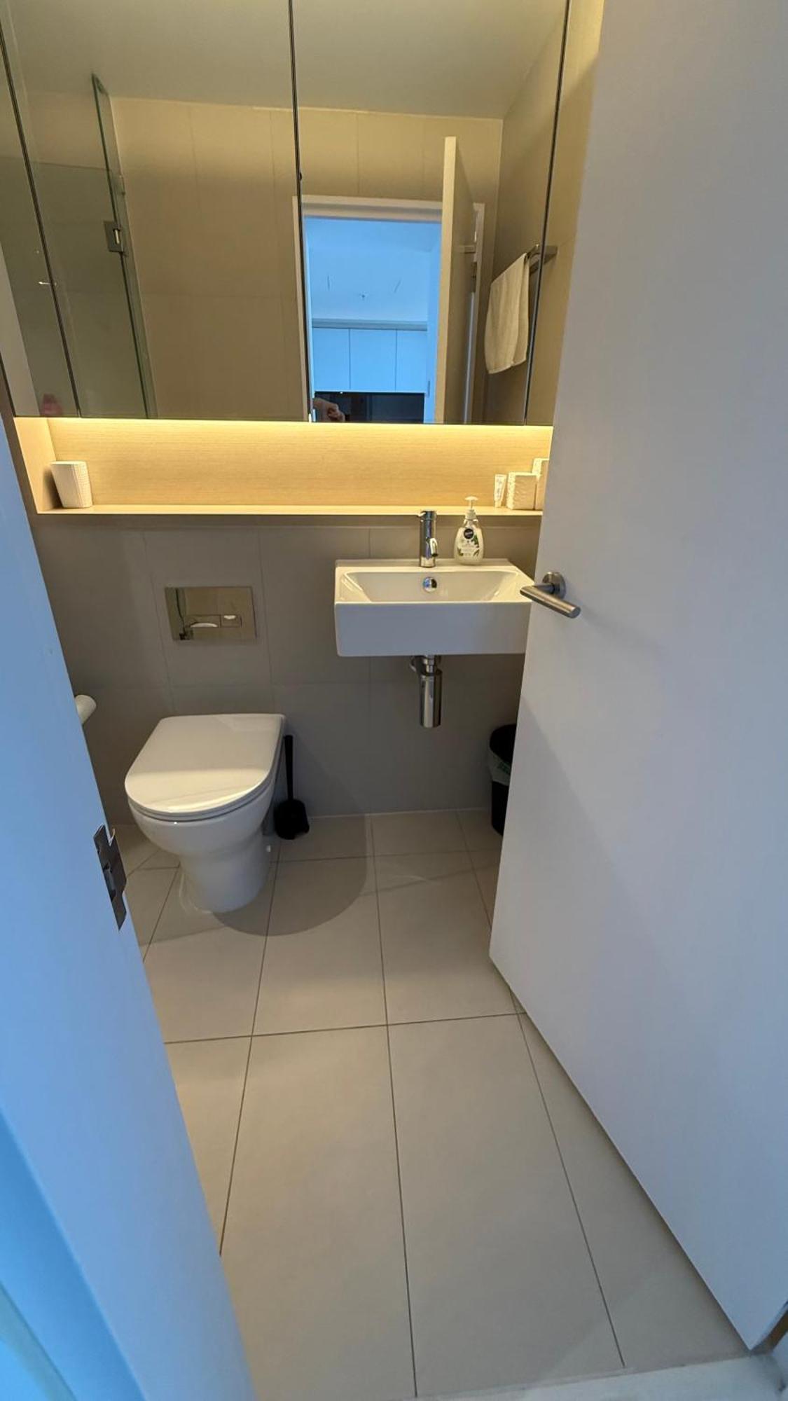 Yarra Accommodation-private Apartments-collins Wharf Waterfront, Docklands