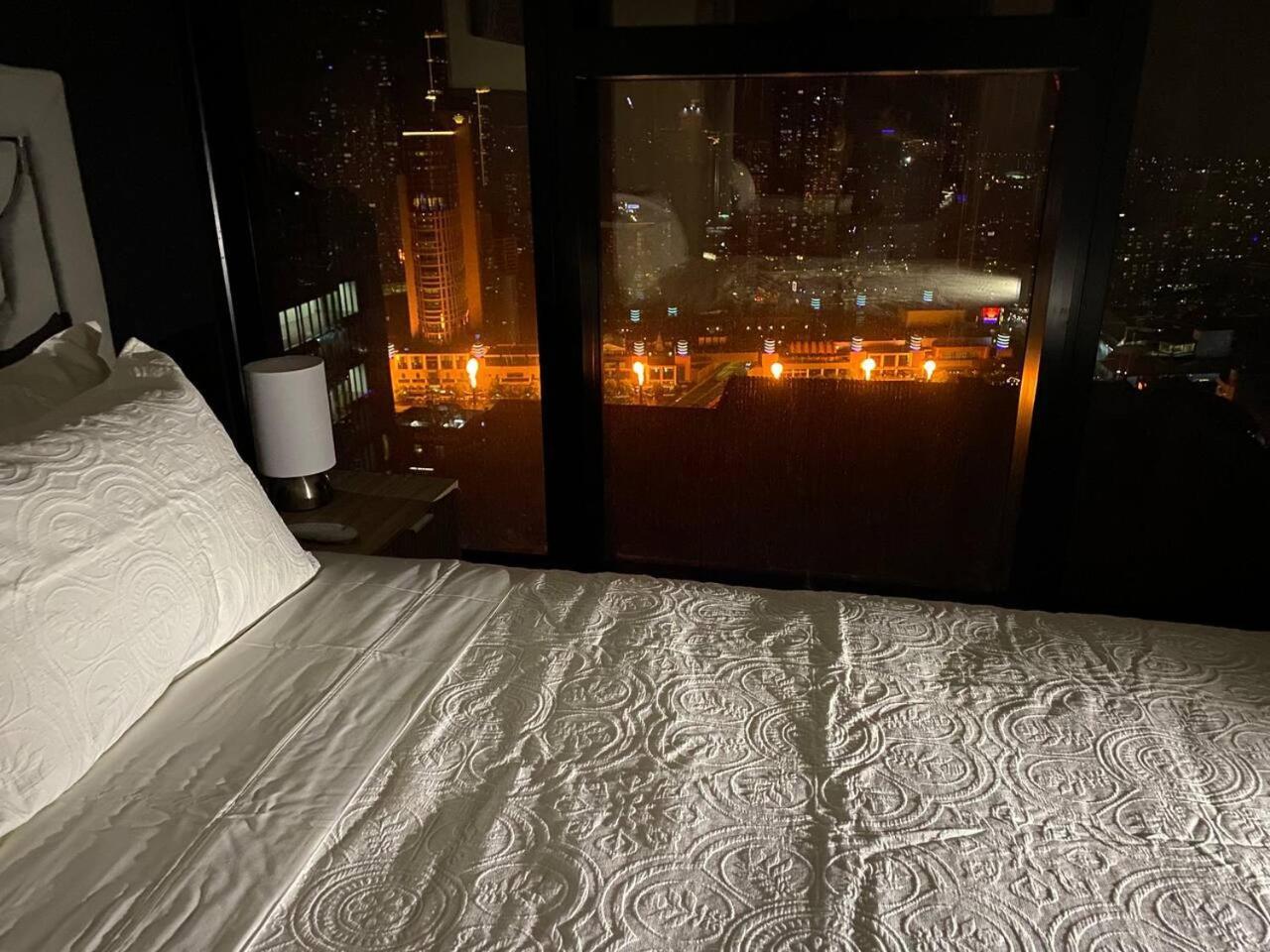 Apartment Cbd Southern Cross Collins St Ocean View Balcony Melbourne