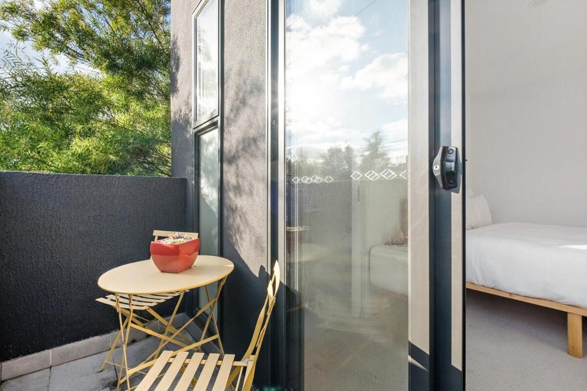 South Yarra Luxe - Spacious Townhouse & Parking *