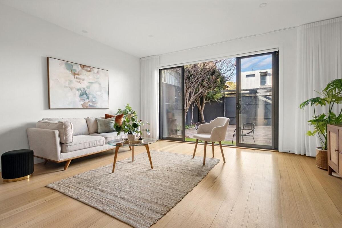 South Yarra Luxe - Spacious Townhouse & Parking Melbourne