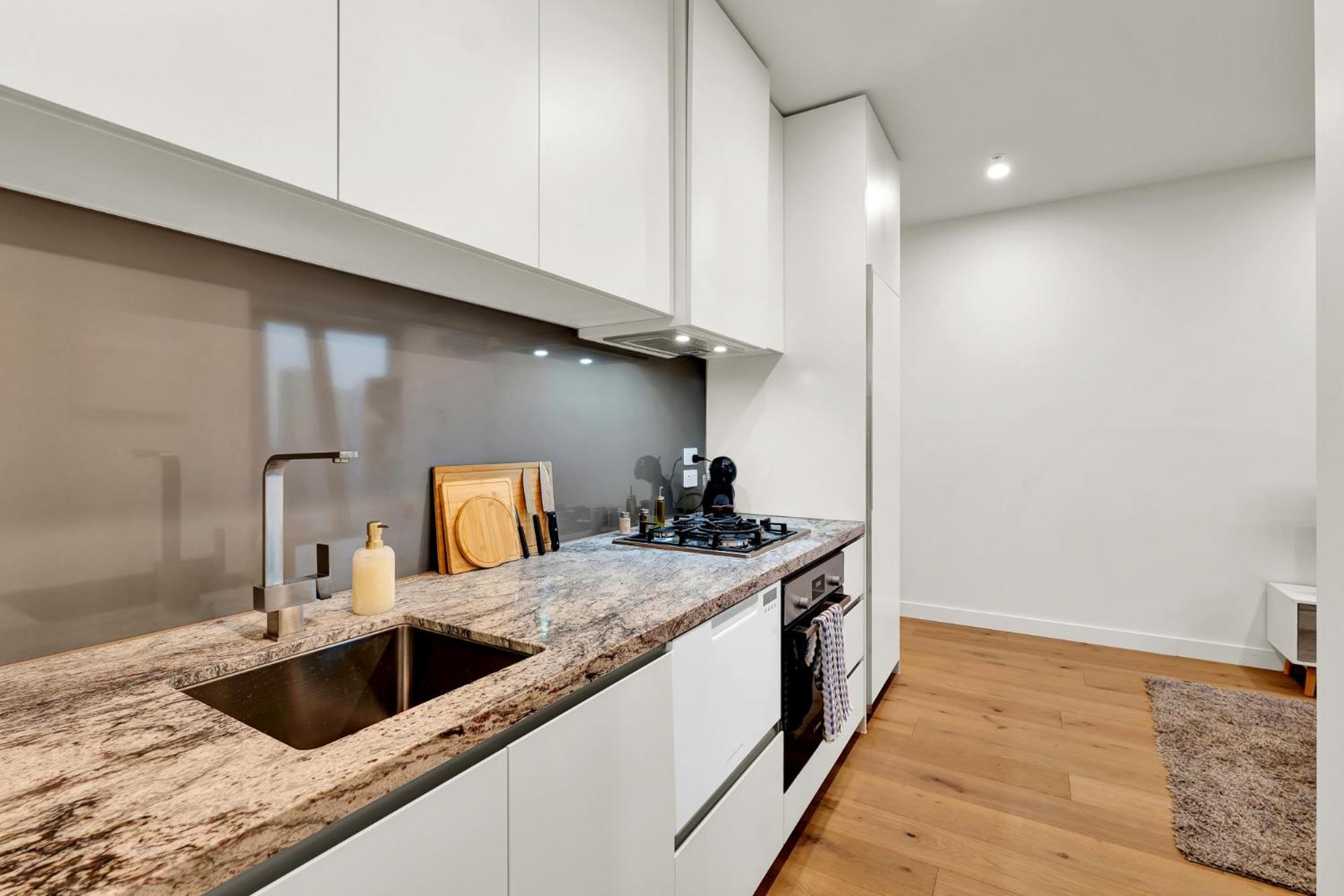 49th Floor Escape With Stunning Views Apartment Melbourne