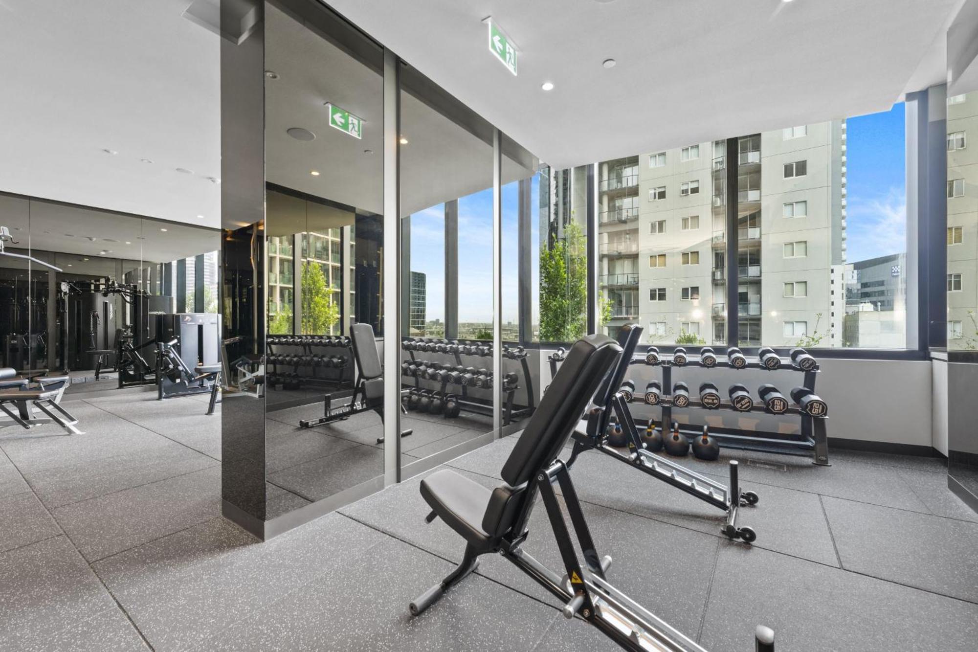 49th Floor Escape With Stunning Views Apartment Melbourne