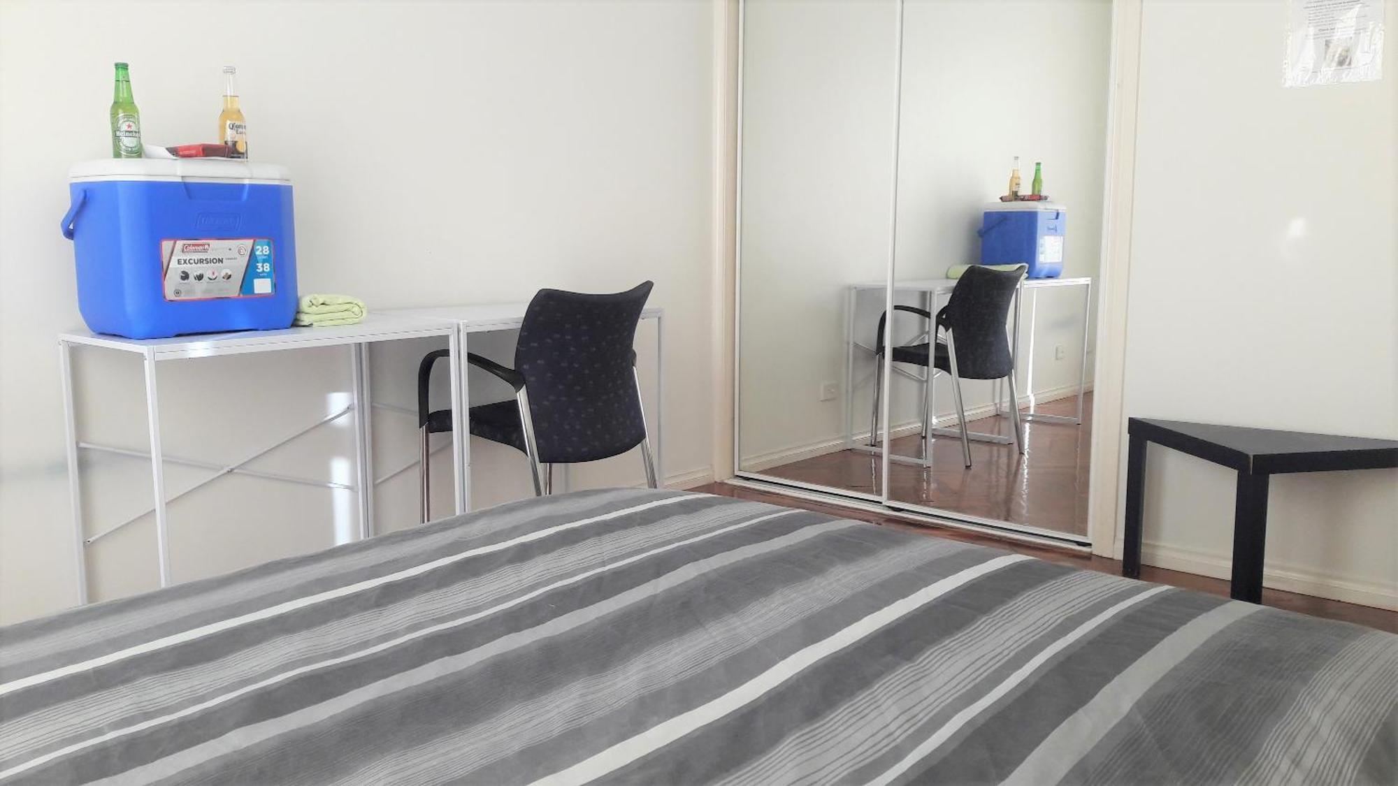 Abbotsford Private & Pods - 15 Charles Melbourne