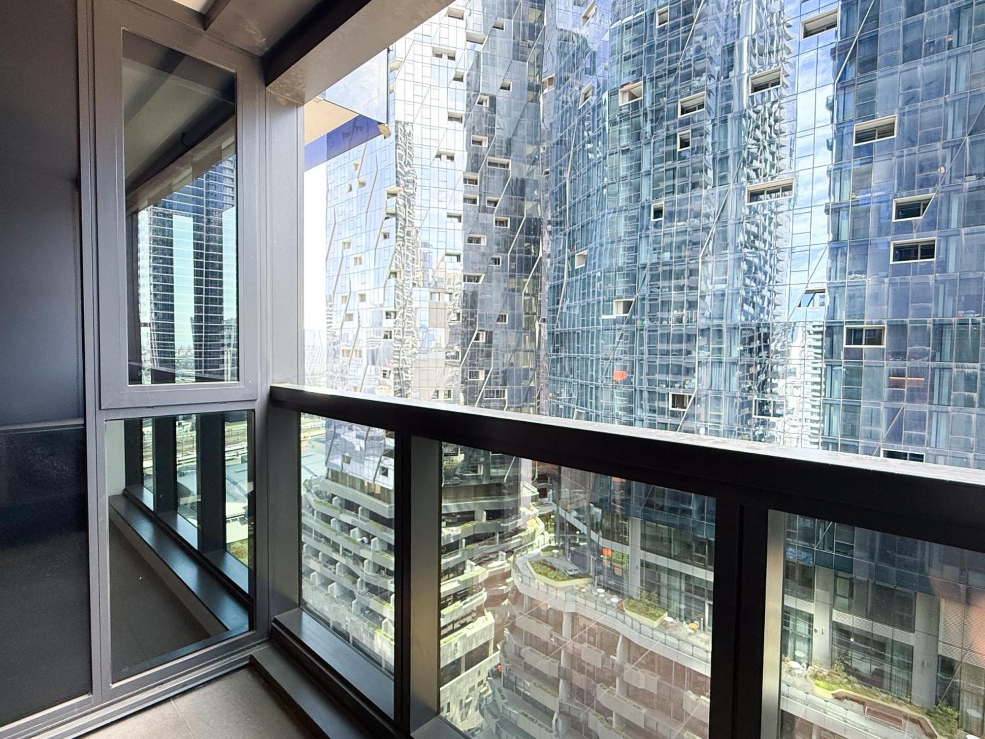 Apartment Modern Luxe Chic 2br Near Southern Cross Station *