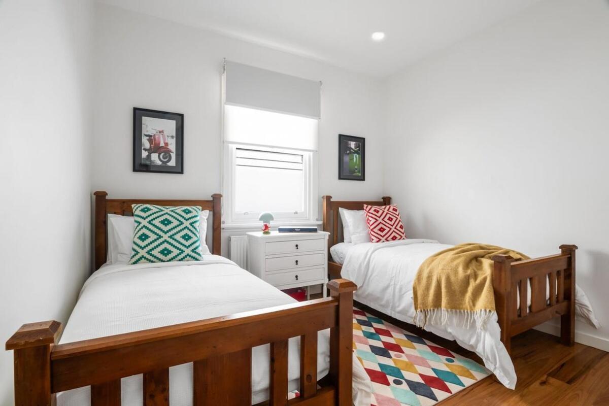 Park Yourself In Park St Perfection And Position Holiday home
