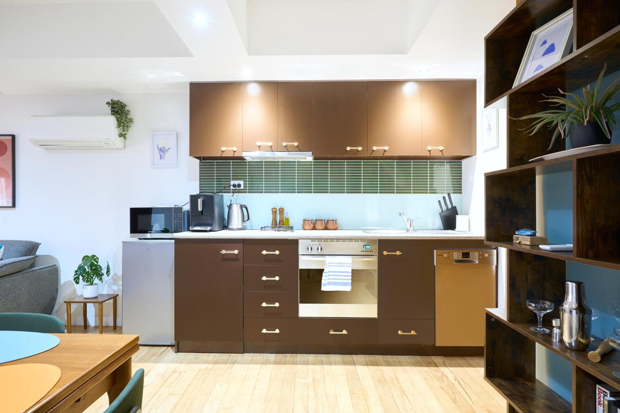 Apartment Heritage Hideaway - Refurbished Flinders St Gem Melbourne