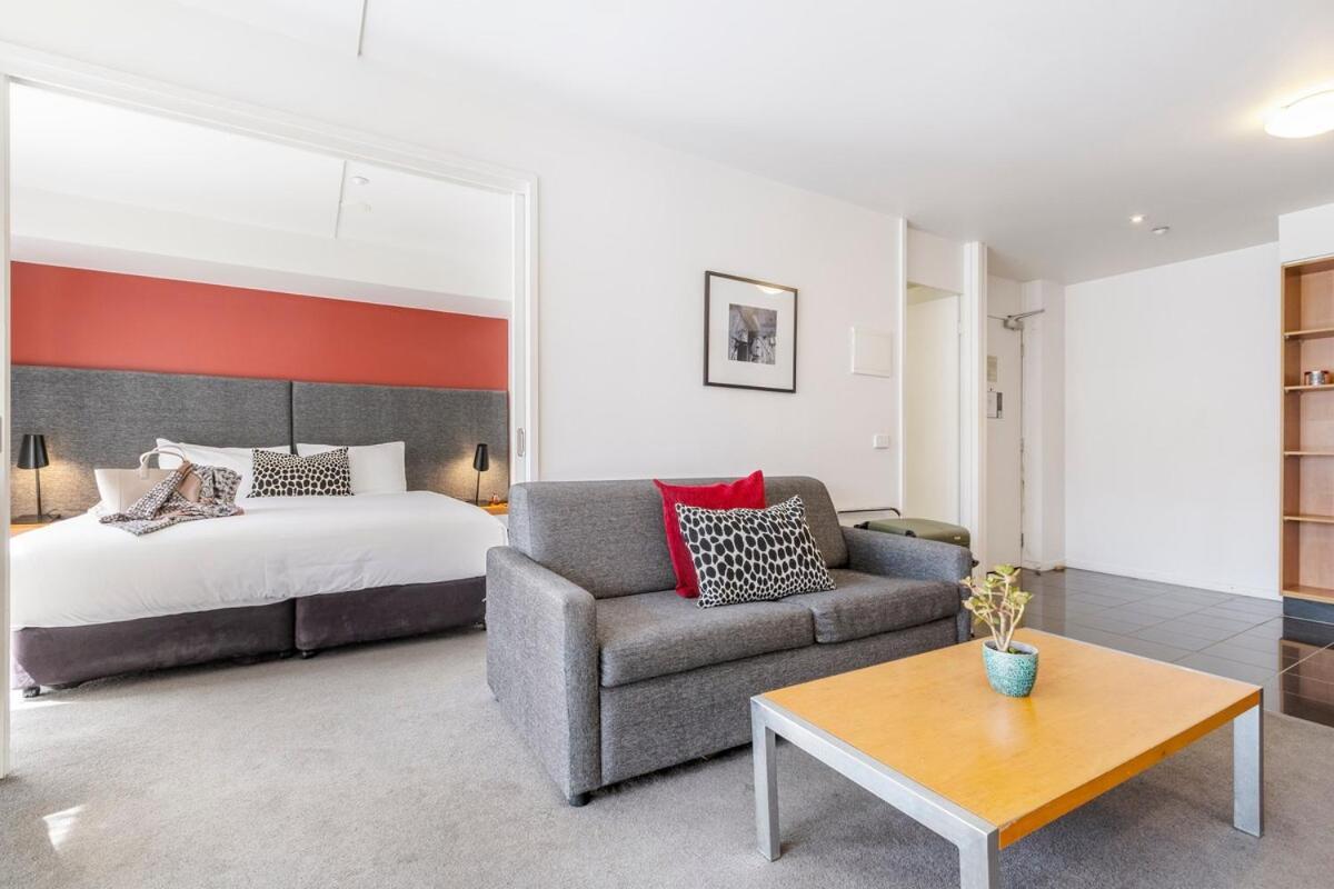 Punthill - Little Bourke Aparthotel 4*