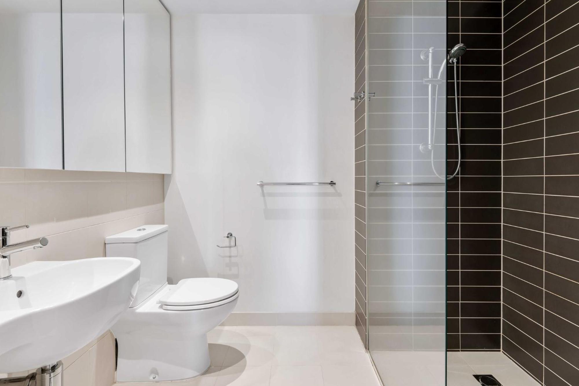 Tasteful 2-bed Unit By Bridge Rd Shops Apartamento Melbourne