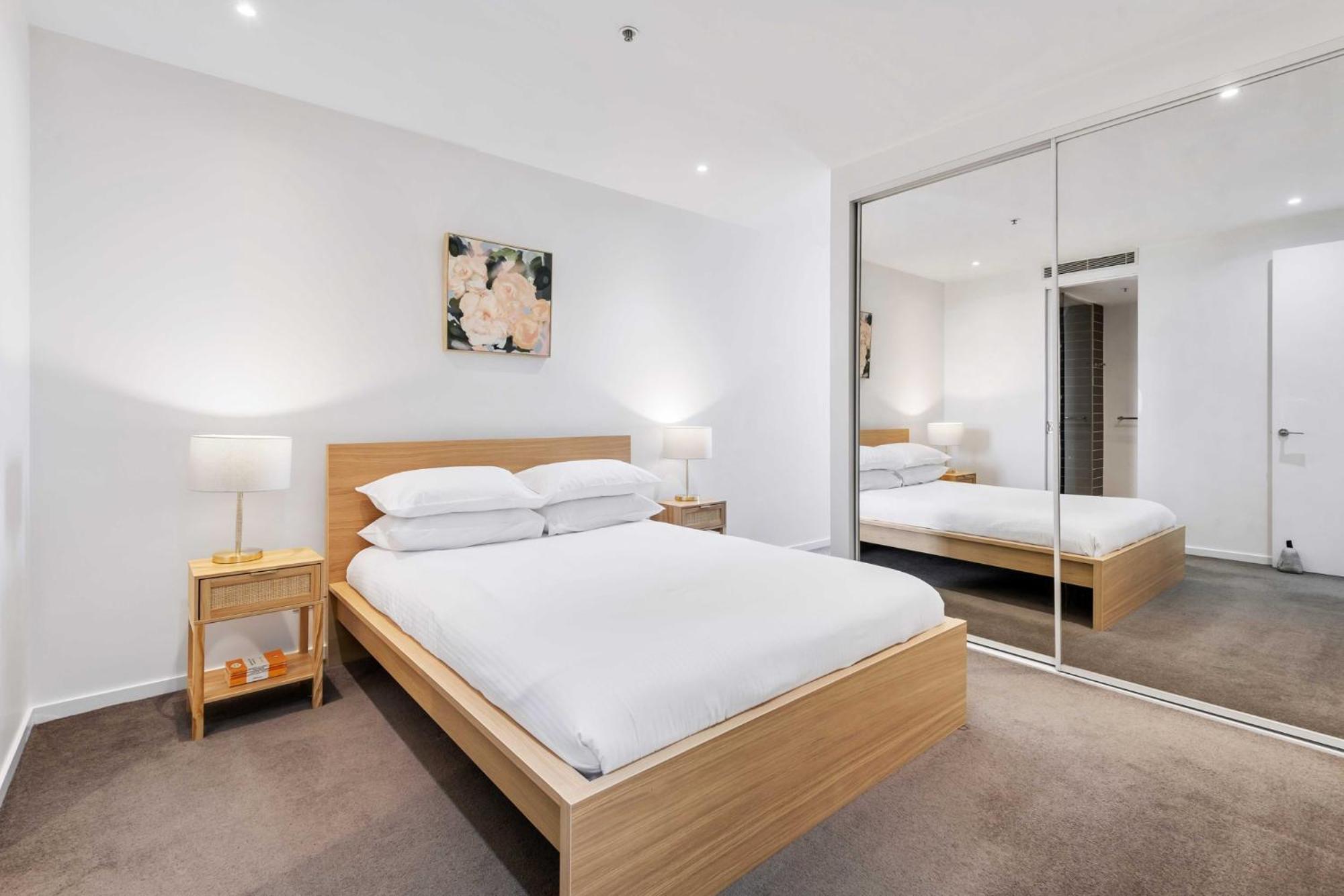 Tasteful 2-bed Unit By Bridge Rd Shops Apartamento Melbourne