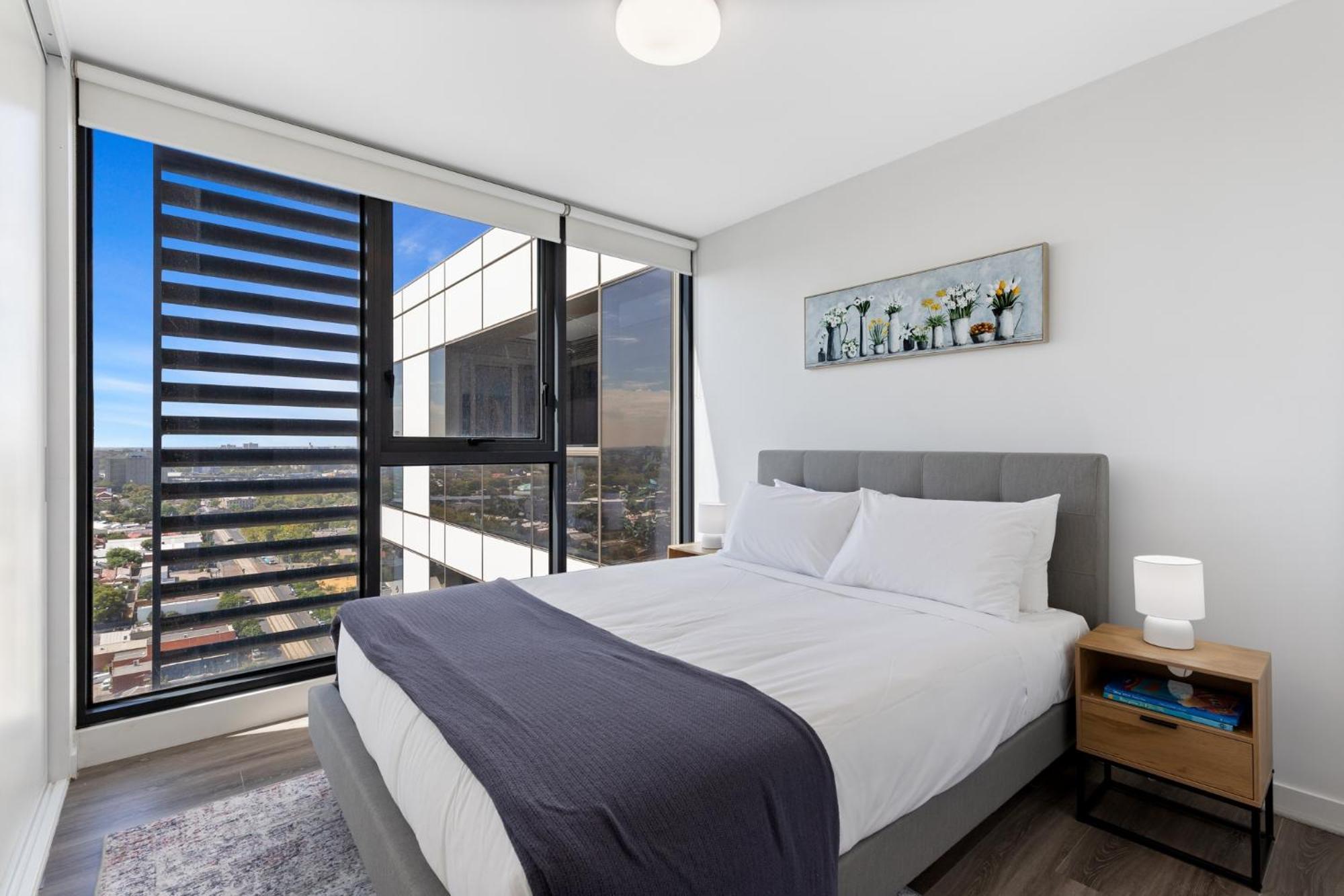Apartamento Elegant Inner-west 2-bed With Views & Pool *