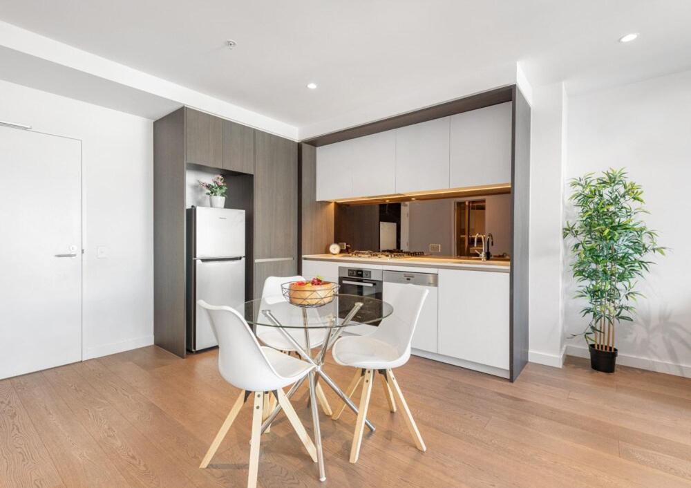 Cozy Living In Docklands
