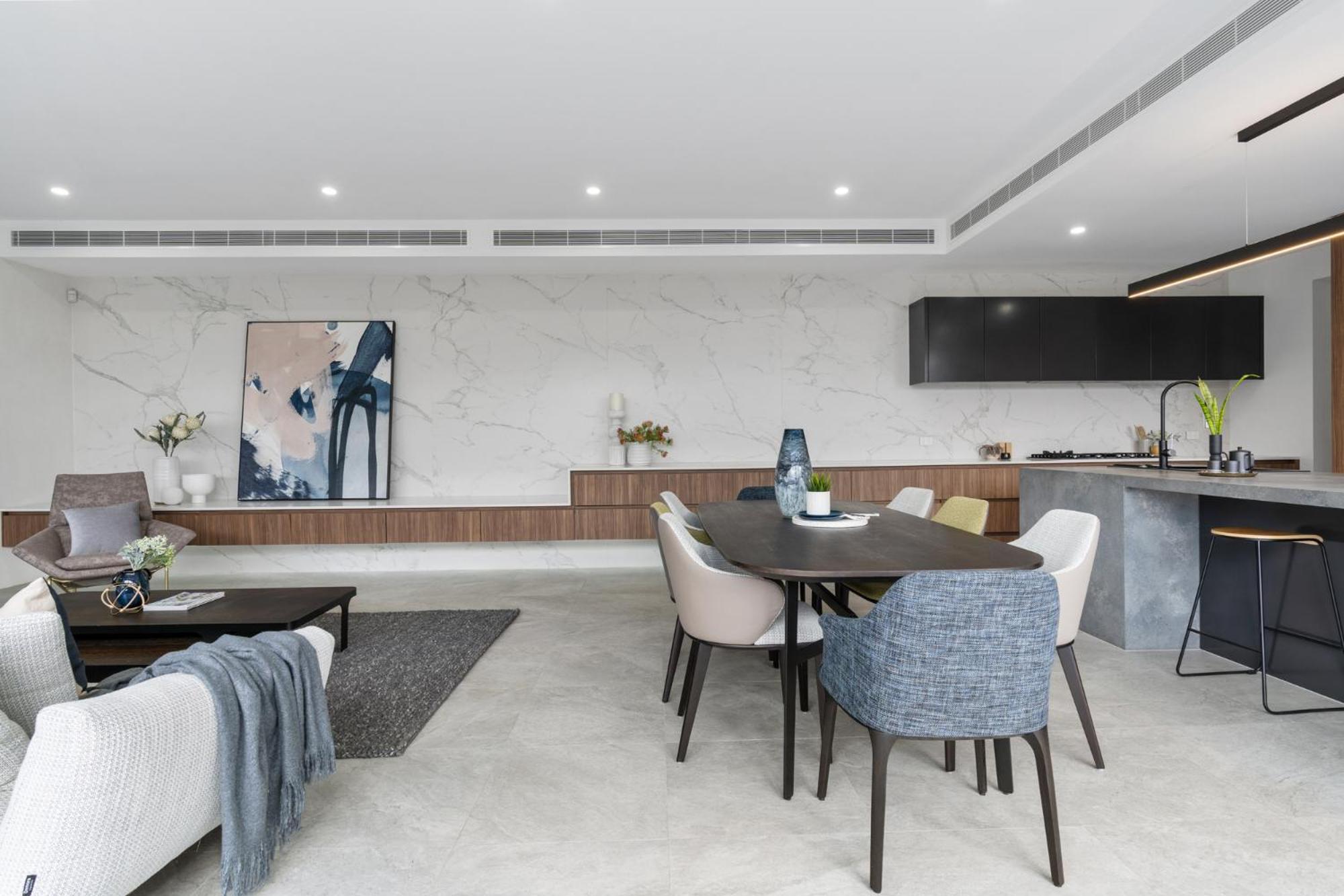 5 Ensuite Luxury House Balwyn North *