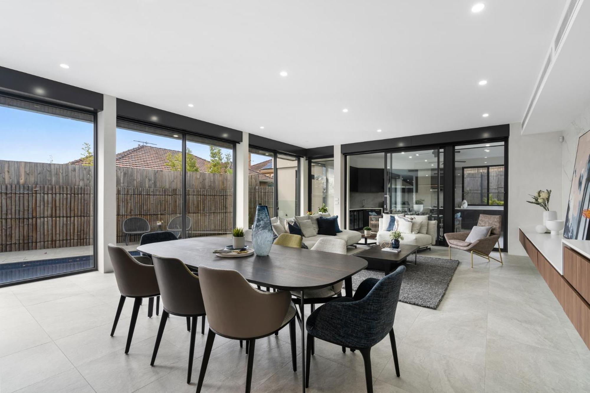 5 Ensuite Luxury House Balwyn North