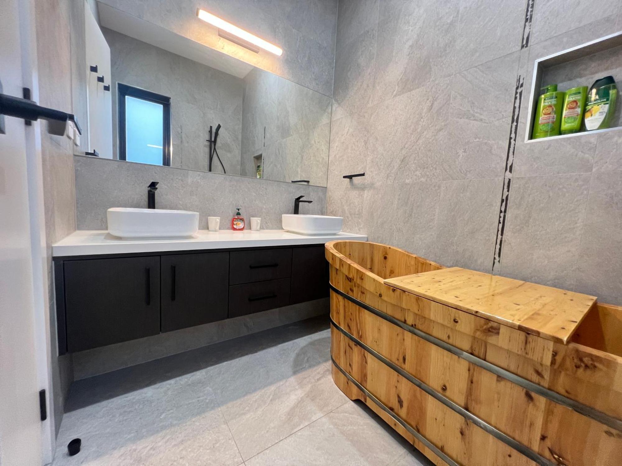 5 Ensuite Luxury House Balwyn North Holiday home