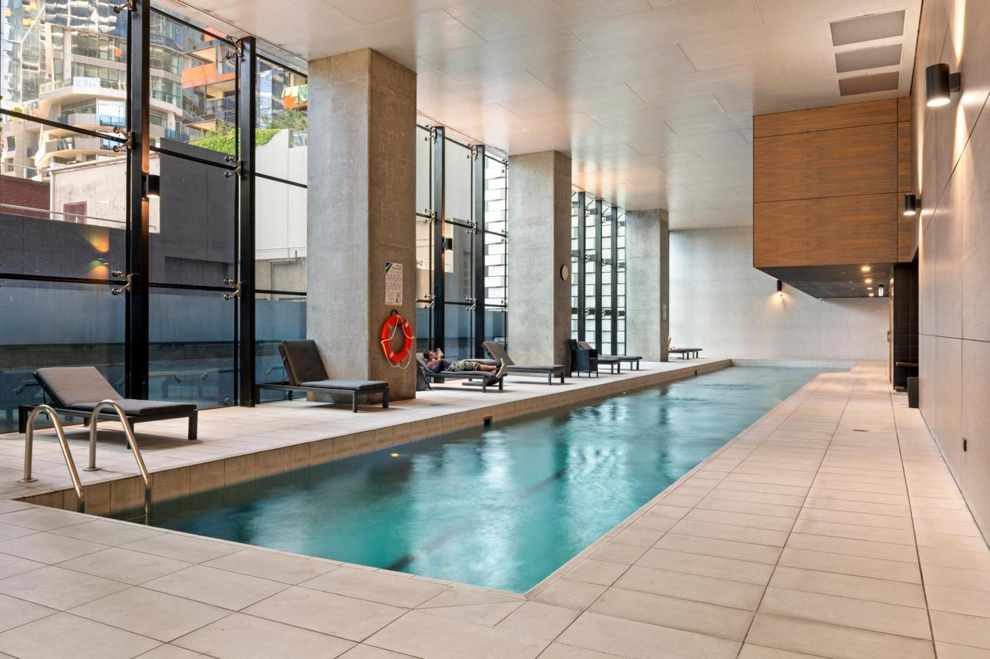 Apartment Cbd Unit, Sleeps 6, Views & Parking *