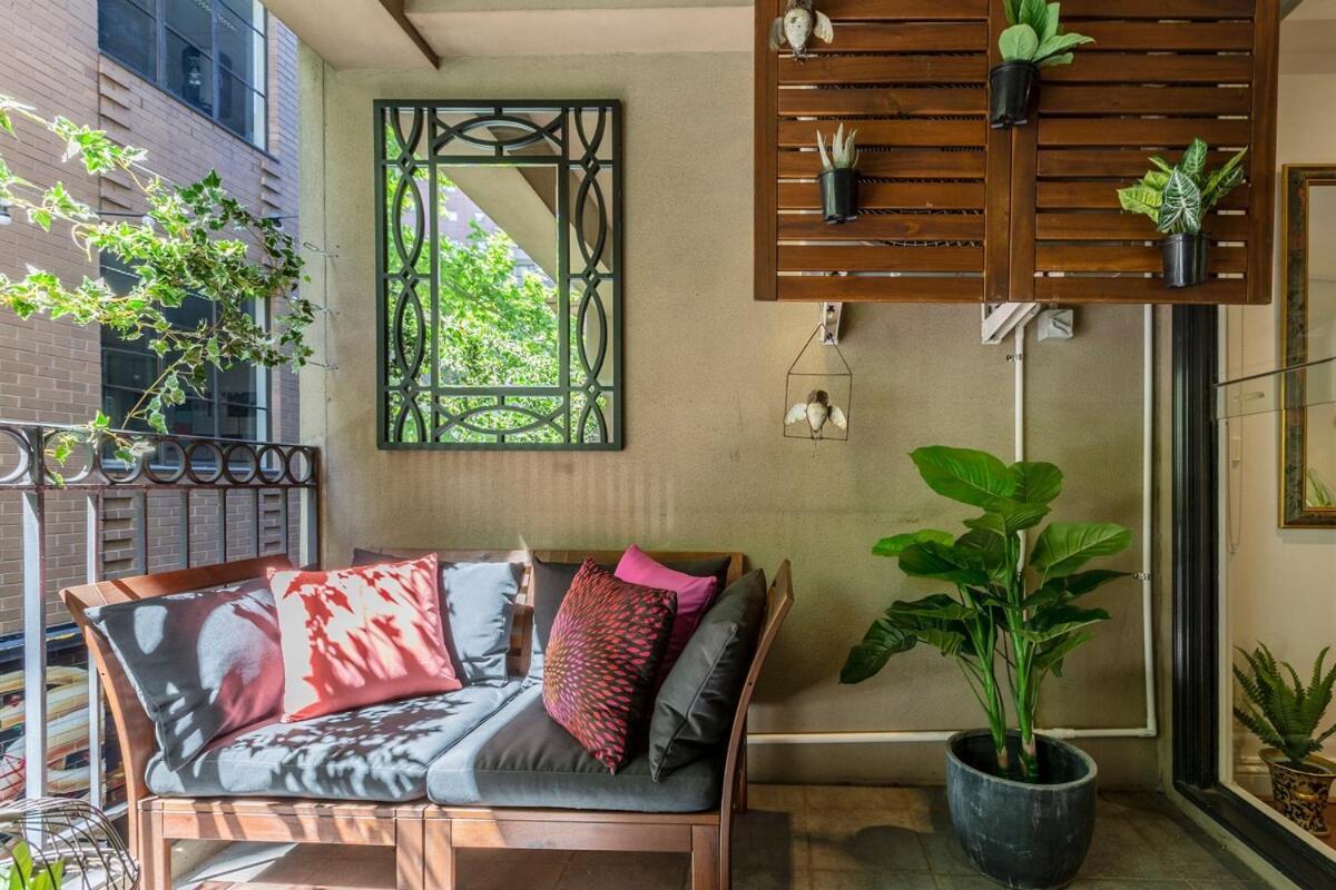 Cbd Boutique 2br With Terrace *