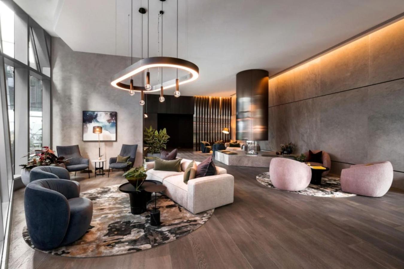 Wonderful Westside Place Apartment Melbourne