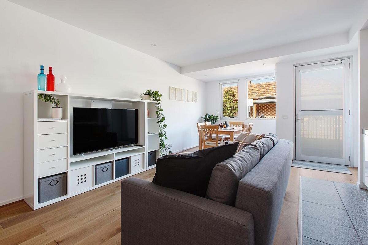Heart Of Windsor By Ready Set Host Apartment