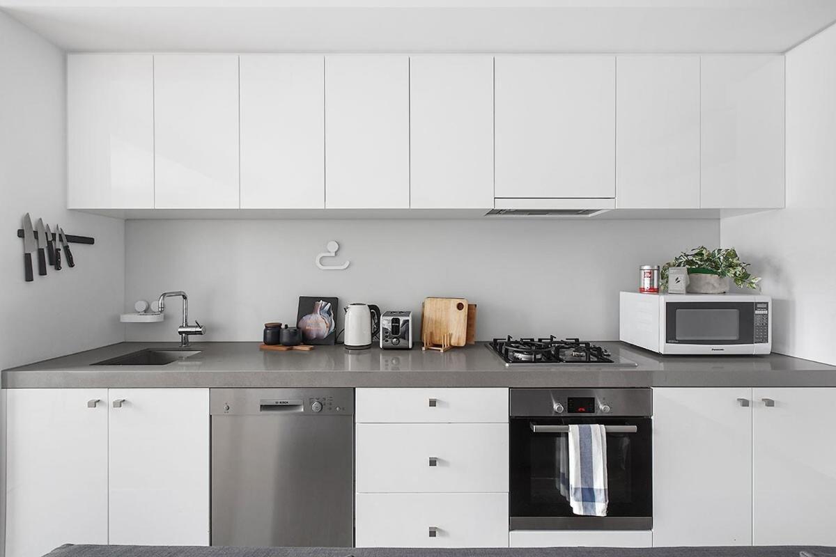 Heart Of Windsor By Ready Set Host Apartment