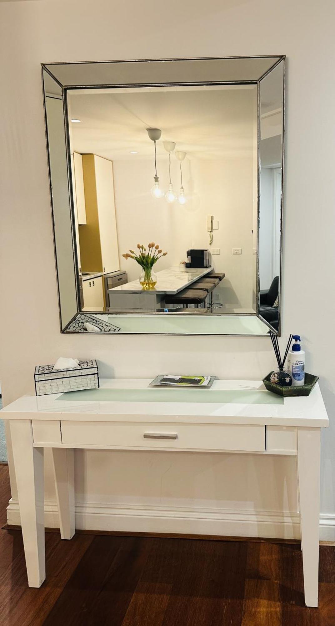 Cbd Boutique 2br With Terrace