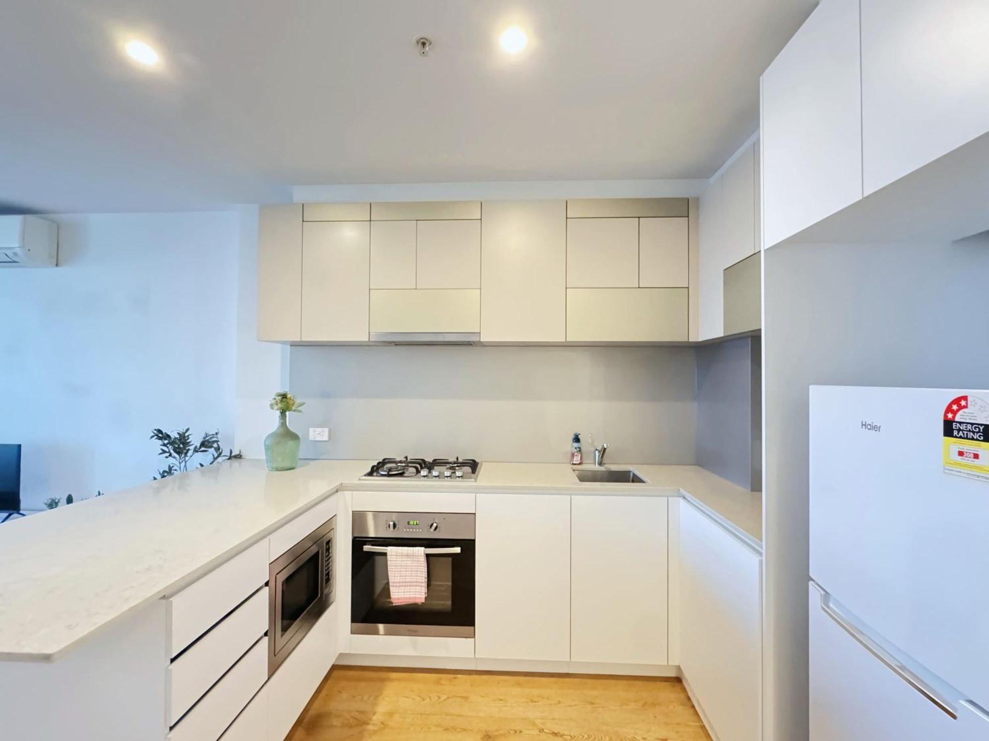 Cozy 2br Steps From Southern Cross Views Apartment Melbourne