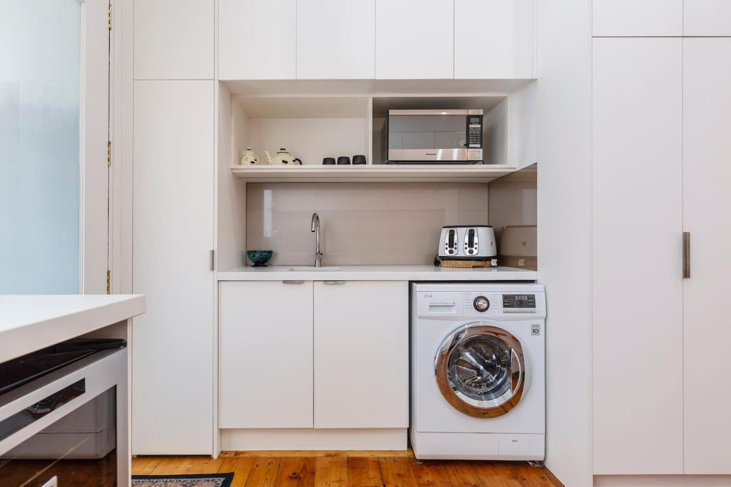 Whistling Pines - Bayside Family With Granny Flat Holiday home *