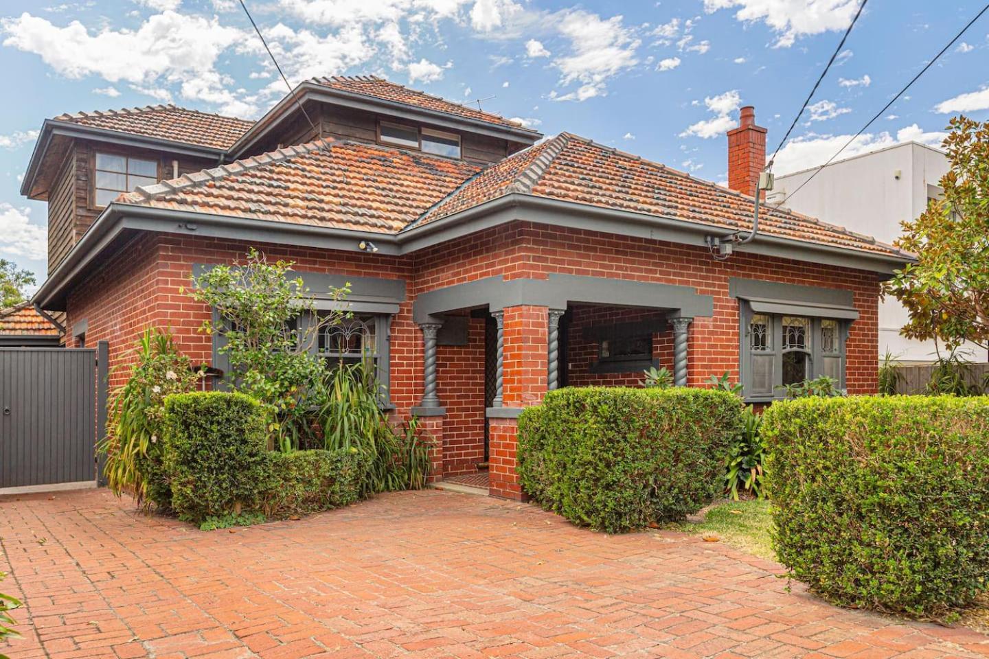 Whistling Pines - Bayside Family With Granny Flat Holiday home *