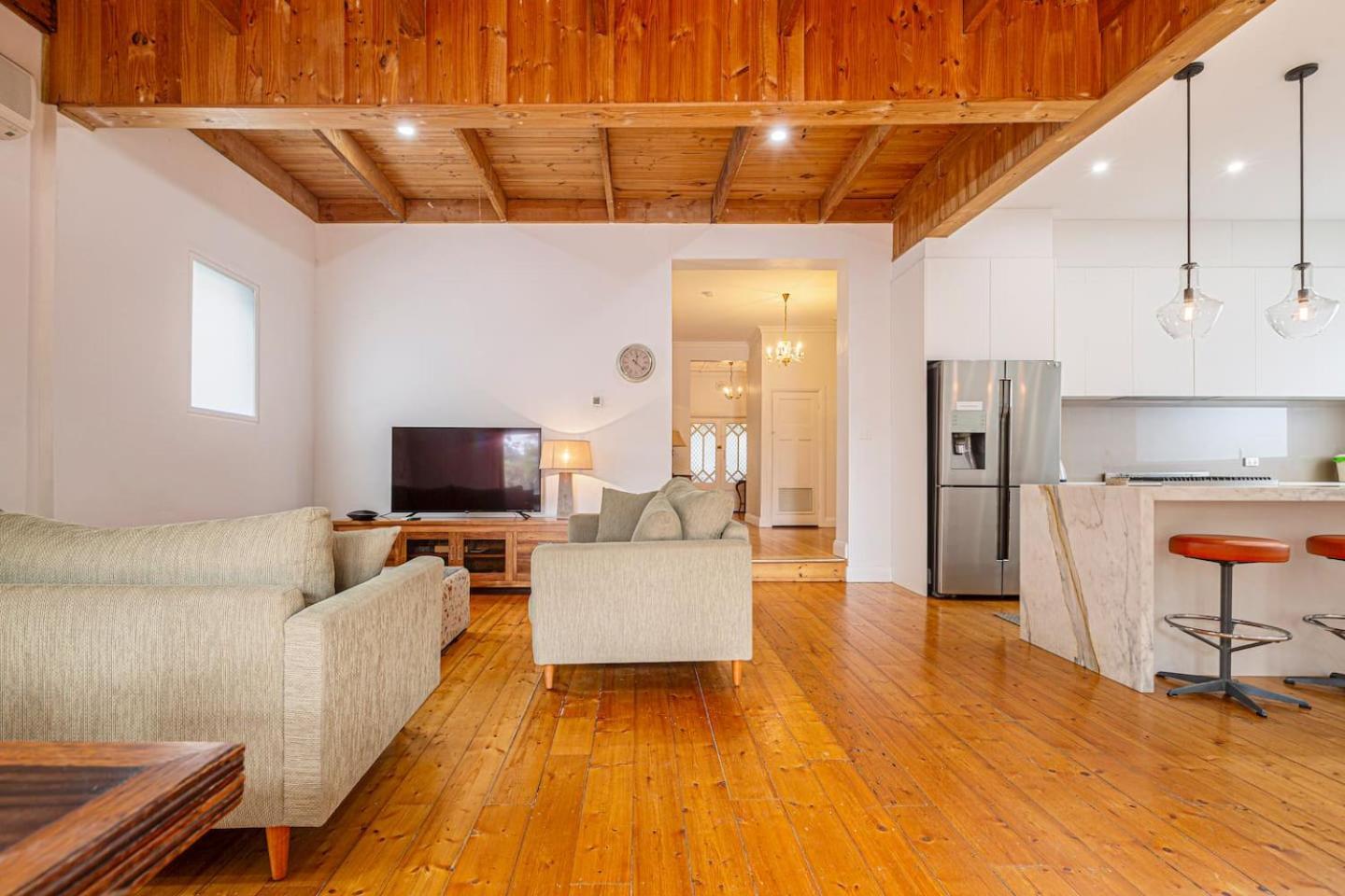 Whistling Pines - Bayside Family With Granny Flat Holiday home Melbourne