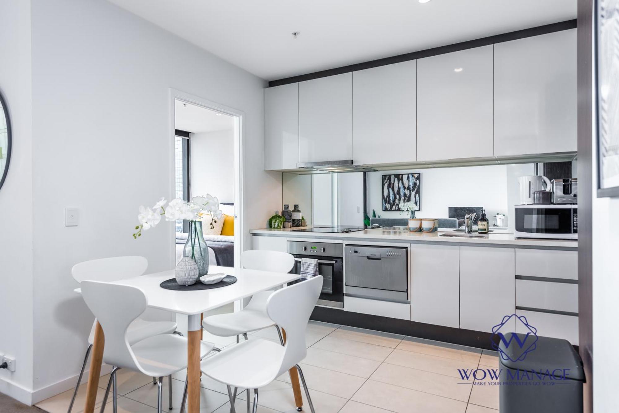 Apartment Wow On Lonsdale *