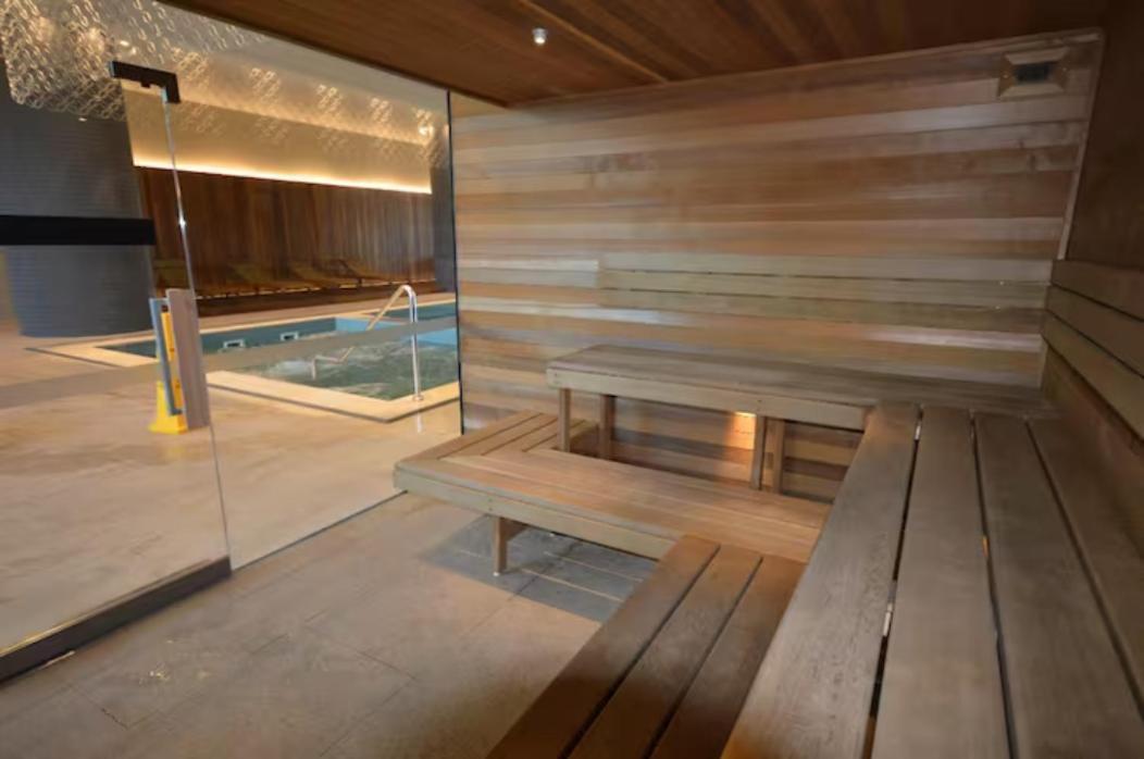 Luxury On 52nd Flr In 6star Building By Casino Apartamento *