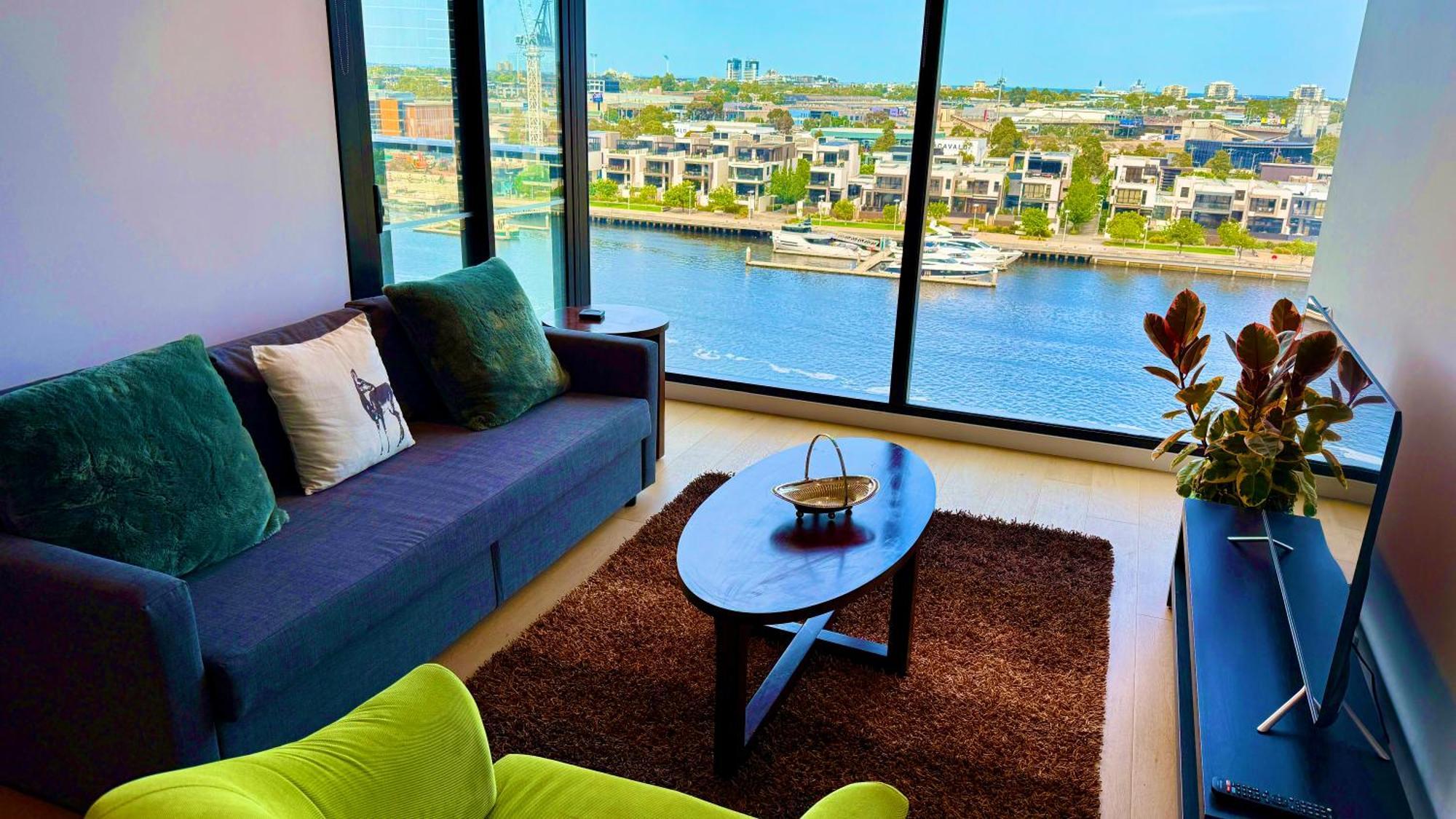 Yarra Accommodation-private Apartments-collins Wharf Waterfront, Docklands Melbourne