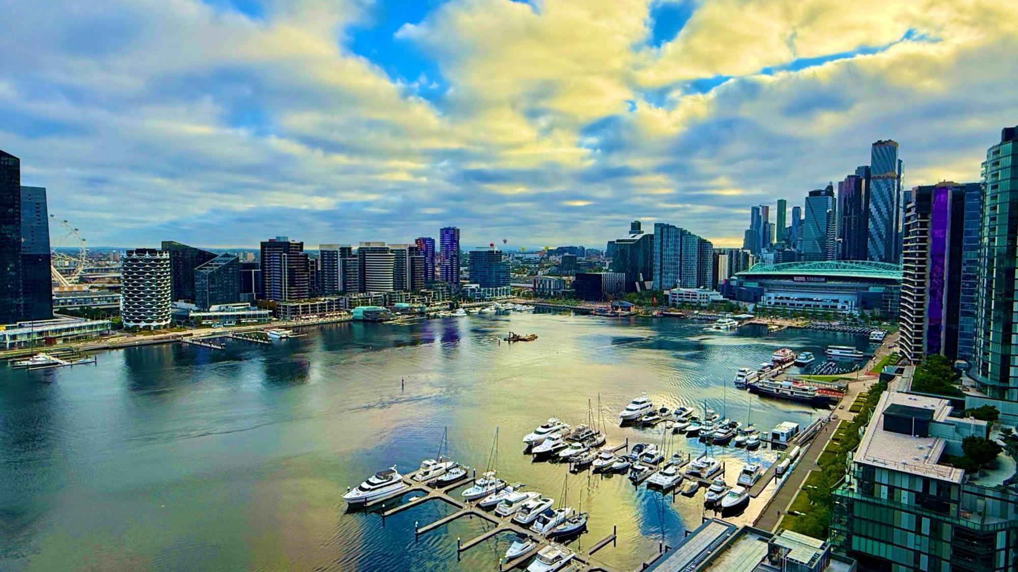 Yarra Accommodation-private Apartments-collins Wharf Waterfront, Docklands Melbourne
