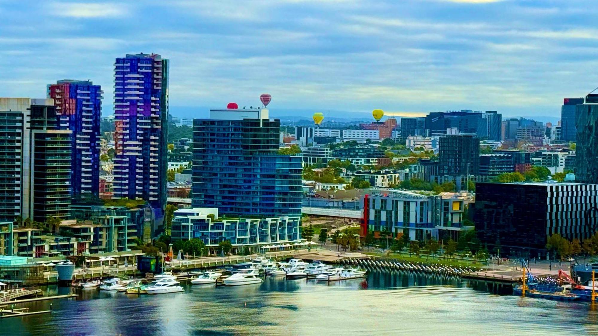 Yarra Accommodation-private Apartments-collins Wharf Waterfront, Docklands * Melbourne