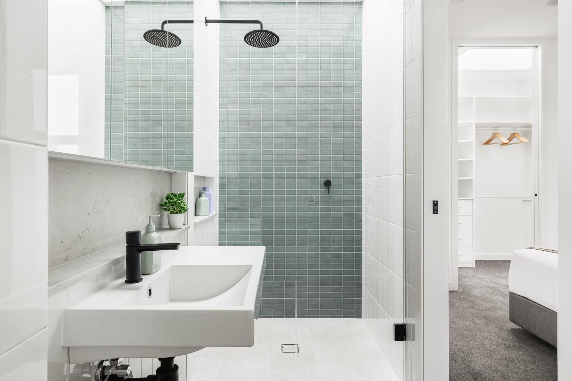 Apartment Docker Street By Urban Rest Melbourne