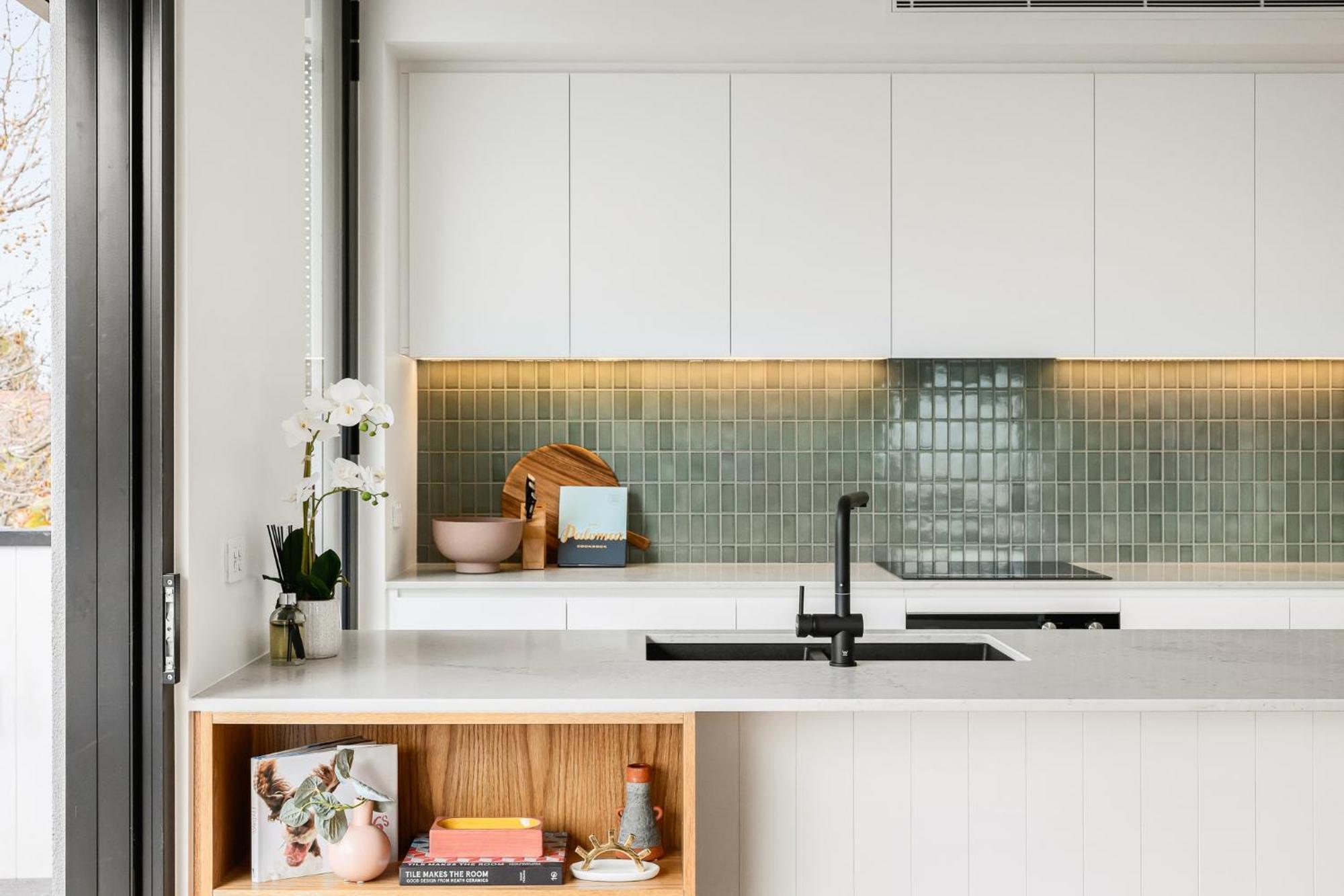 Apartment Docker Street By Urban Rest