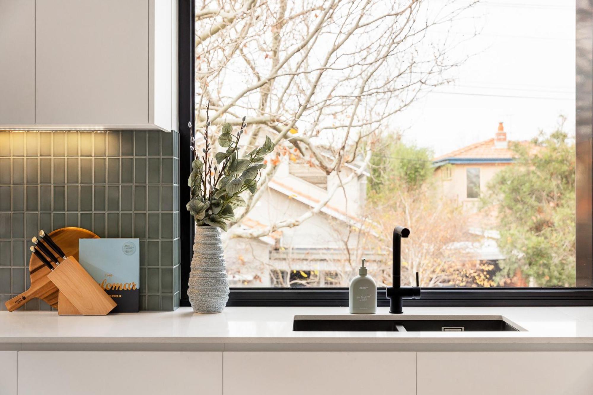 Apartment Docker Street By Urban Rest