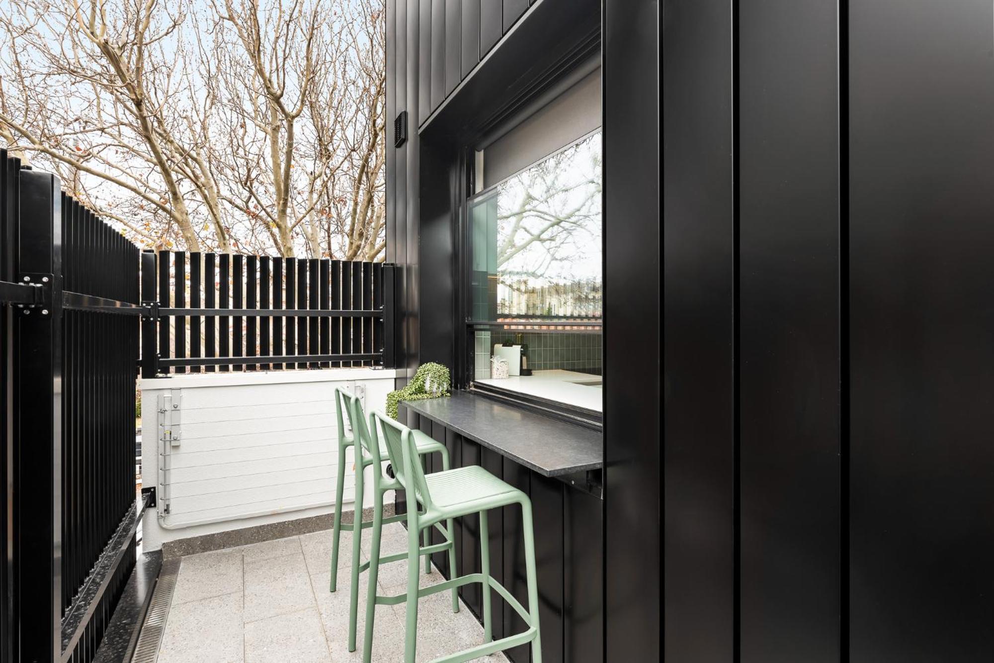 Docker Street By Urban Rest Melbourne