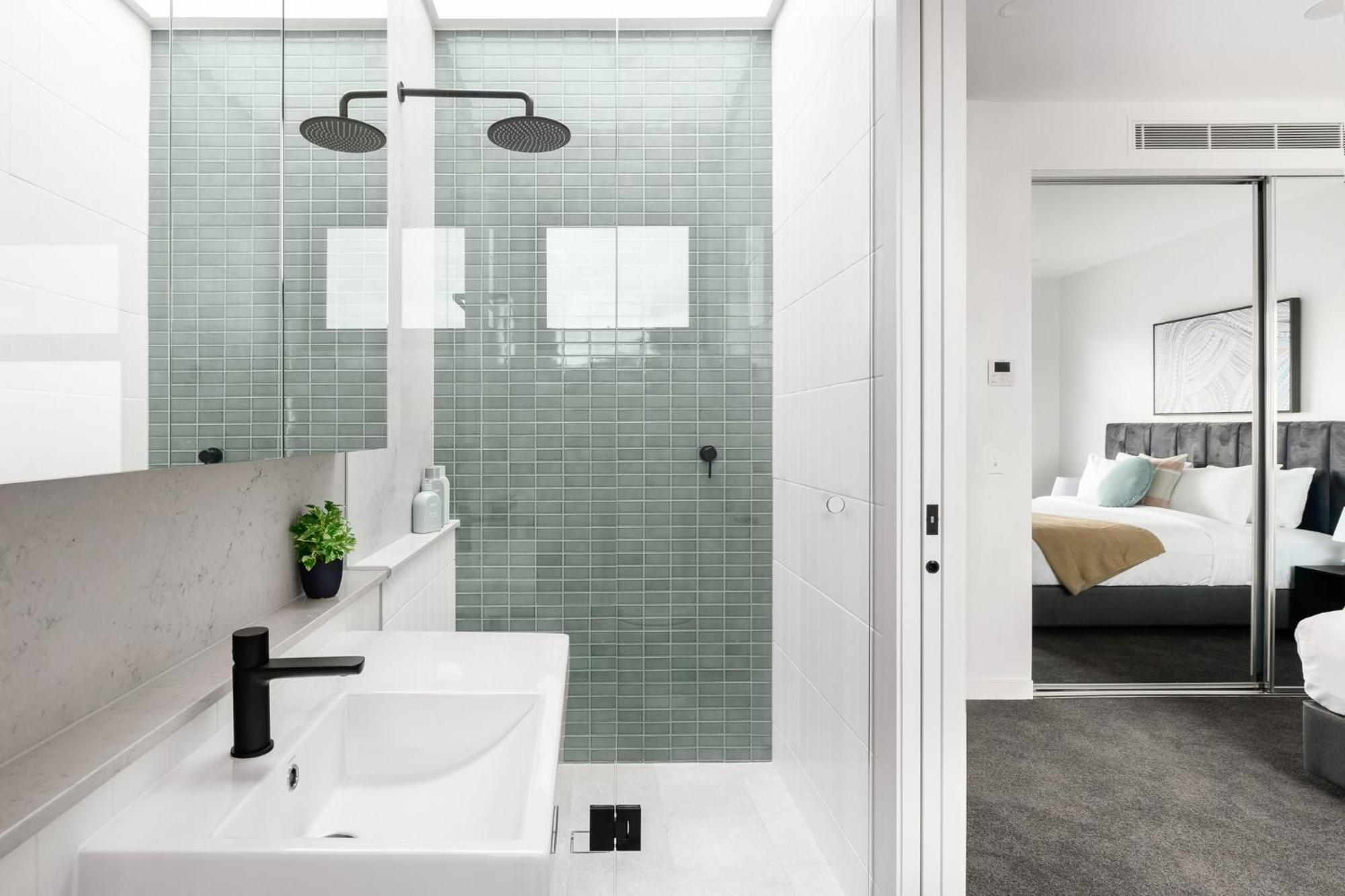 Apartment Docker Street By Urban Rest *