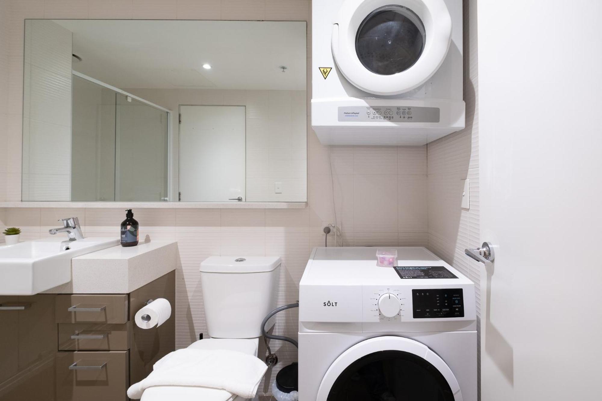 Three Br With High Level View *