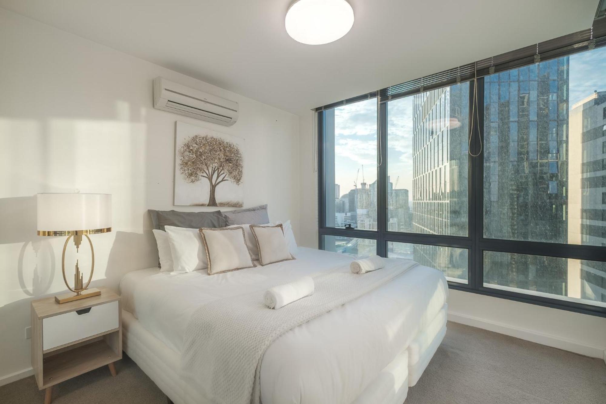 Three Br With High Level View