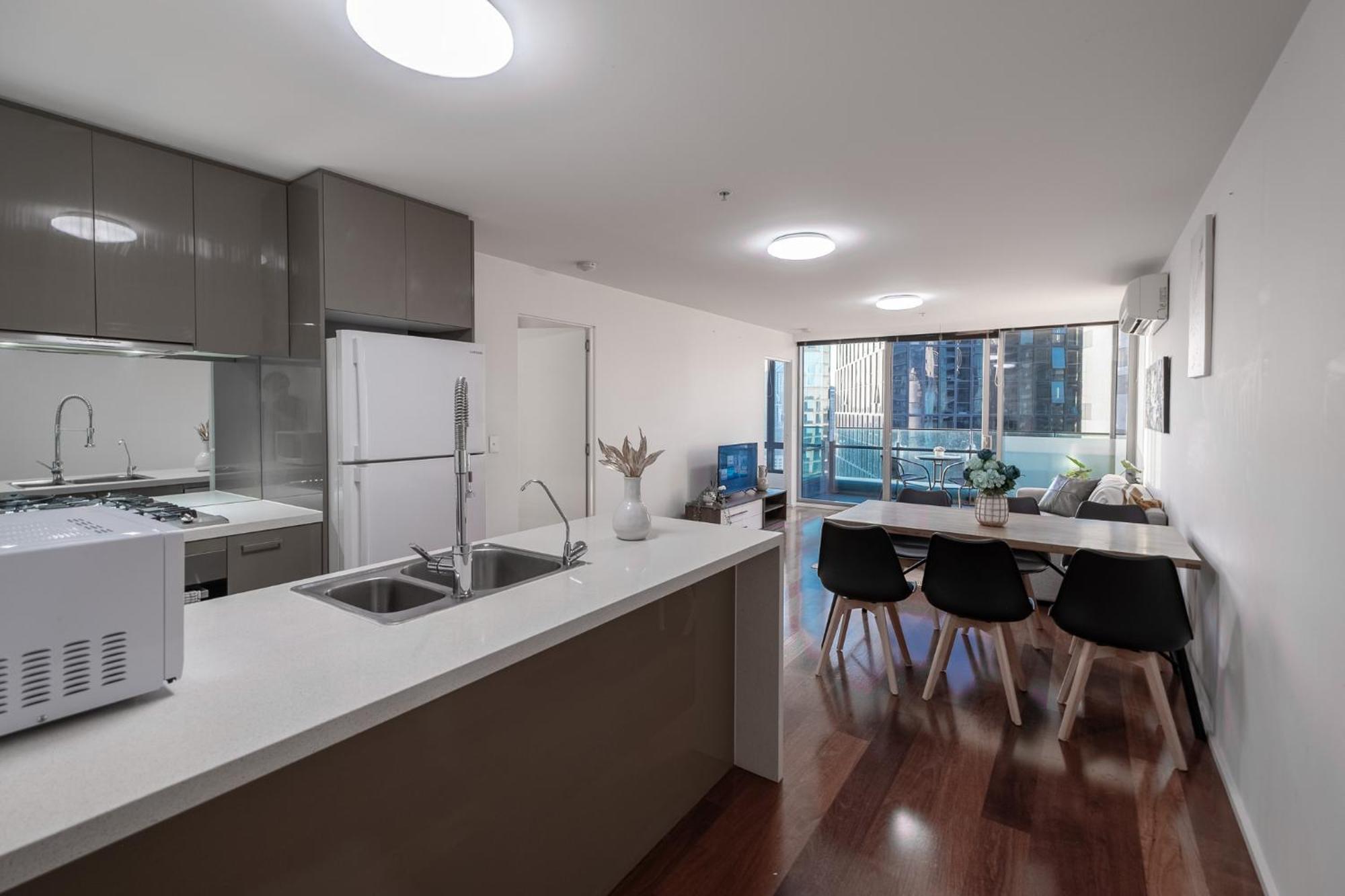 Three Br With High Level View *