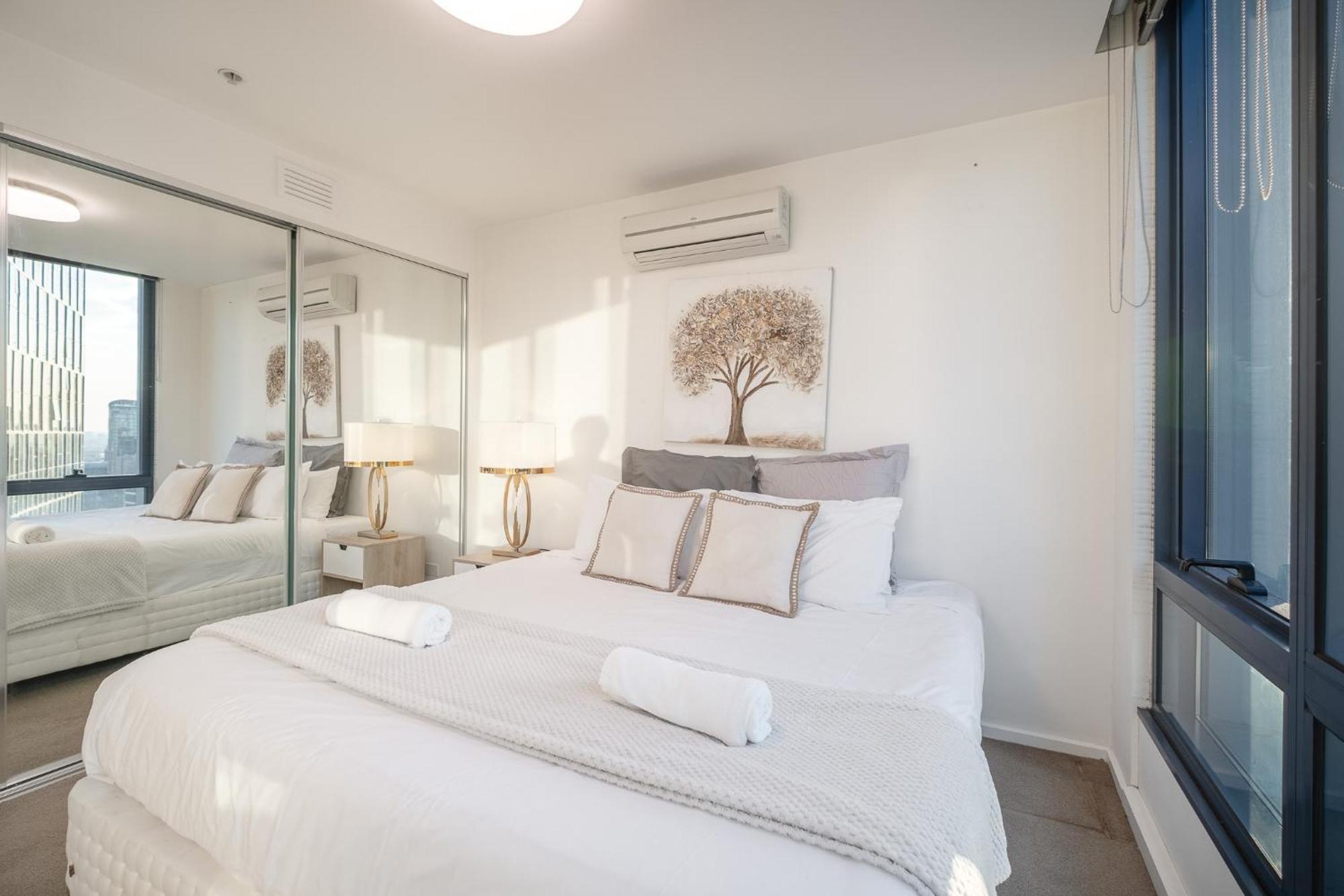 Three Br With High Level View Apartment Melbourne