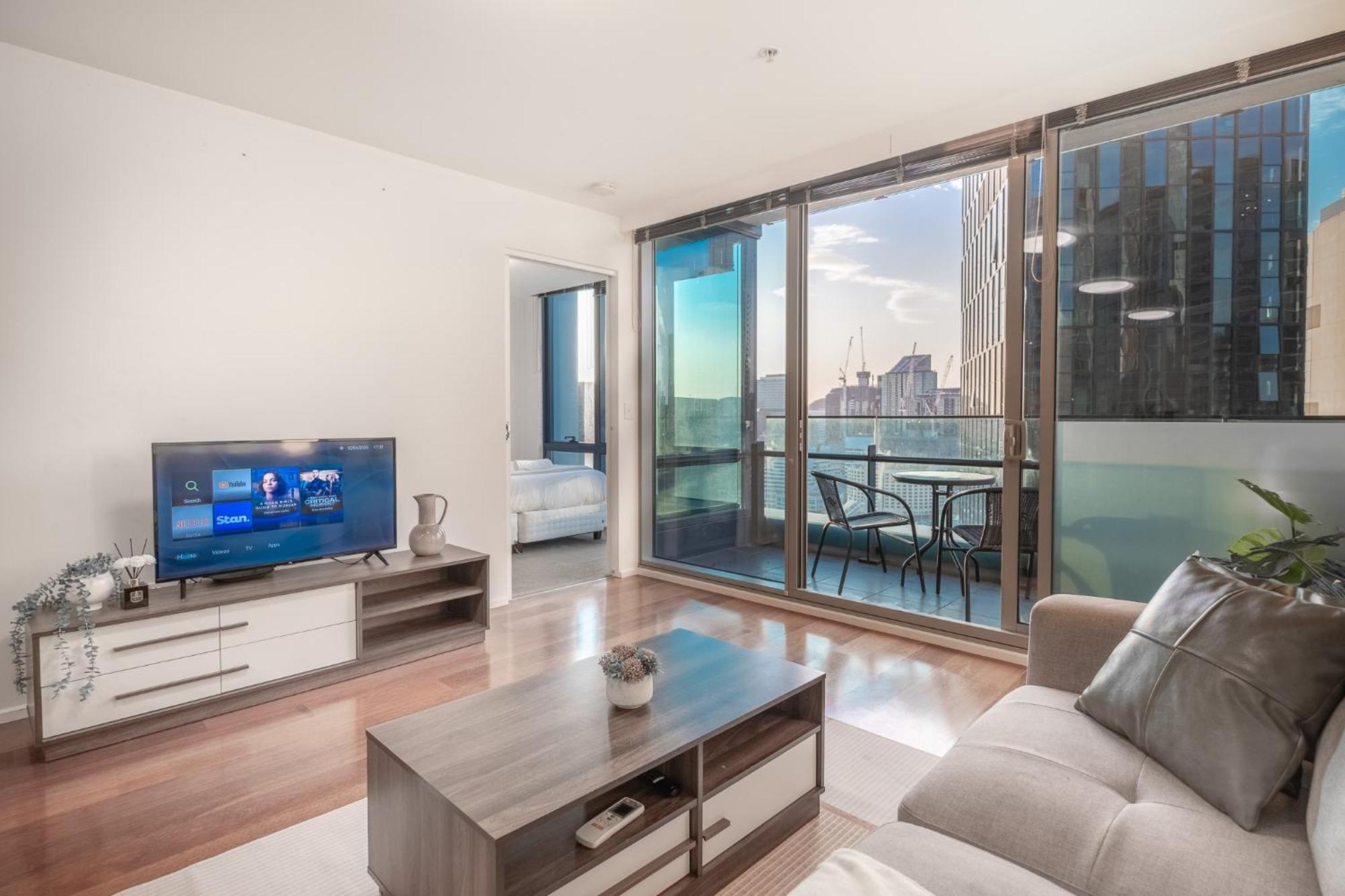 Three Br With High Level View Apartment Melbourne