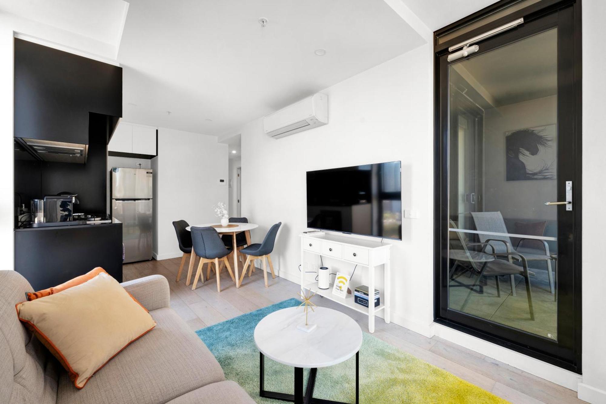 Apartment Gorgeous 2bed 2bath Near Crown *